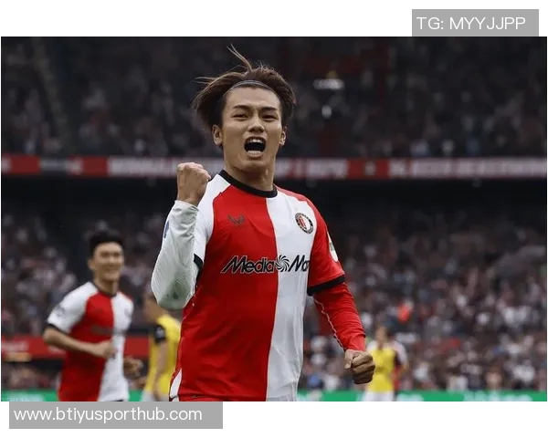 上田绮世梅开二度绝杀费耶诺德登顶荷甲射手王争夺战