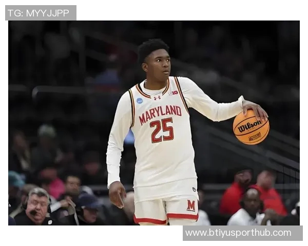 奎因半场助攻与失误并存成长之路的代价与收获 奎因半场助攻与失误并存成长之路的代价与收获