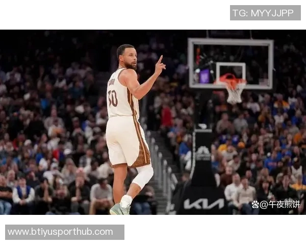 库里盛赞梅尔顿称其为典型NBA二号位能简化比赛节奏