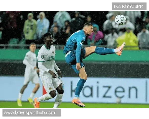 沙尔克04参与哲科争夺战巴黎FC等多队同样表现出浓厚兴趣 沙尔克04参与哲科争夺战巴黎FC等多队同样表现出浓厚兴趣